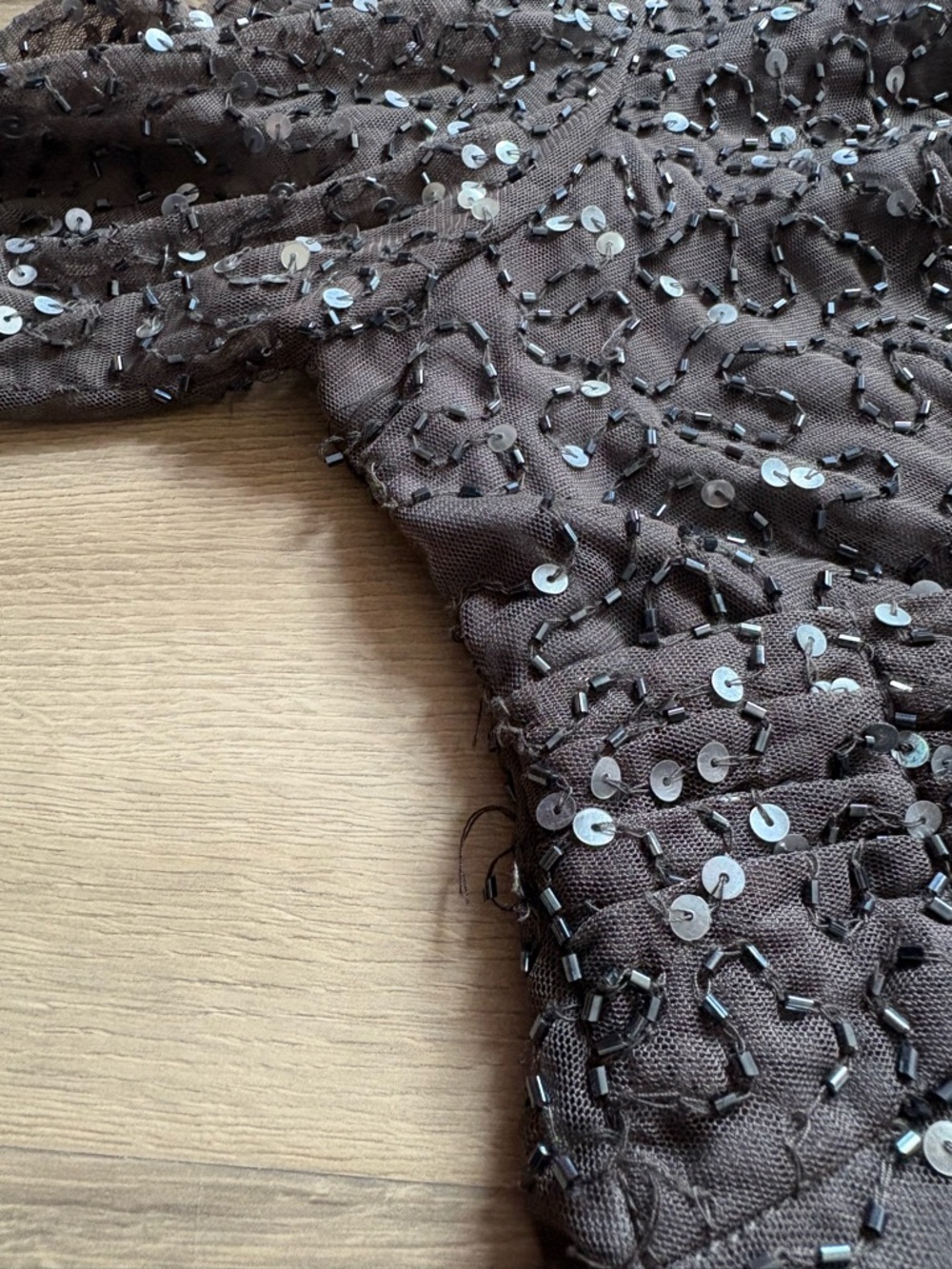 Elegant Long-Sleeve Cocktail Dress Brown Beaded and Sequin Embellished- size 12 - Picture 10 of 10
